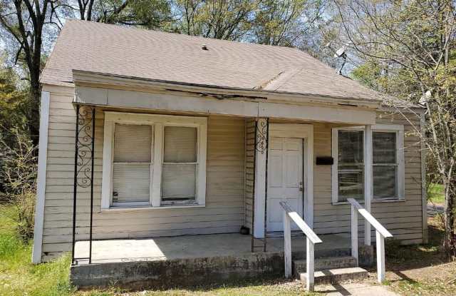 Remodeled 2 Bedroom, 1 Bathroom Home photos photos