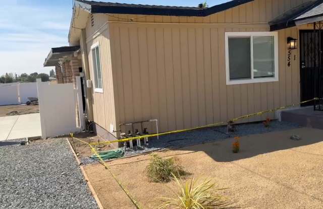 554 South Willow AvenueUnit 1 photos photos