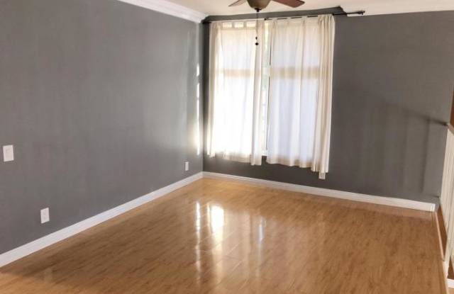 1843 Bushnell Avenue Gallery 3