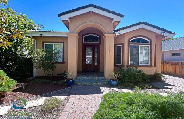 $7995 - Executive 4 bed, 3 full bath, Palo Alto home in desirable Barron Park neighborhood/Great schools photos photos