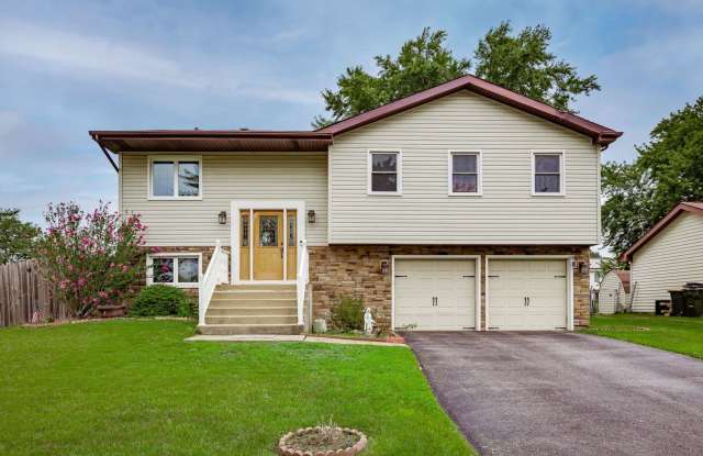 1780 Nautilus Lane Gallery 1