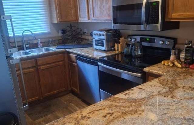 Charming 2BR Condo in Durango /  Near downtown, Fort Lewis Gallery 4