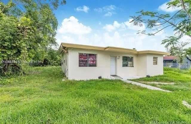 26420 SW 138th Ct photos photos