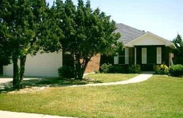 Beautiful updated home in desirable Carriage Hills with no carpet throughout! photos photos