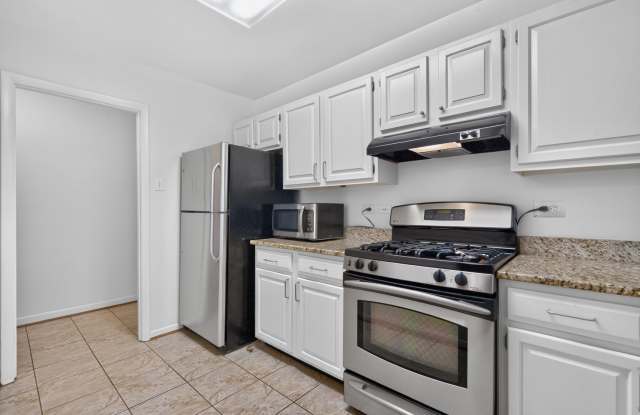 10524 Weymouth Street #W-1 - 1 Gallery 4