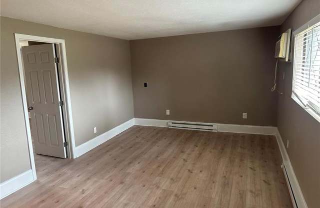 5712 PONTIAC Drive Gallery 3
