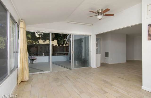 2368 Torrey Pines Road 61 Gallery 3