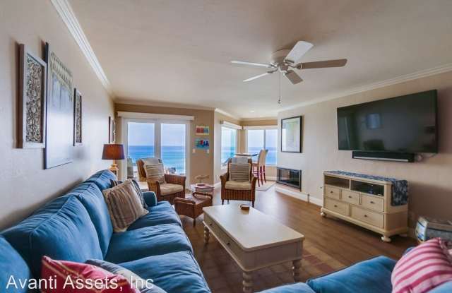 239 S Helix Ave #25 - 239 South Helix Avenue, Solana Beach, CA 92075