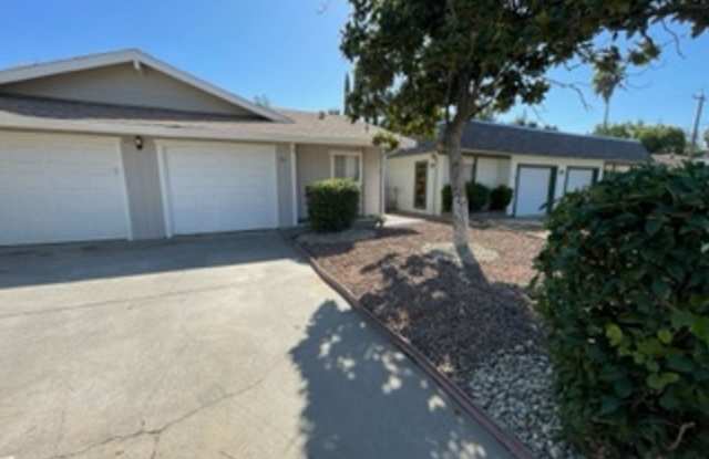 Great 2 Bedroom 1 Bath photos photos