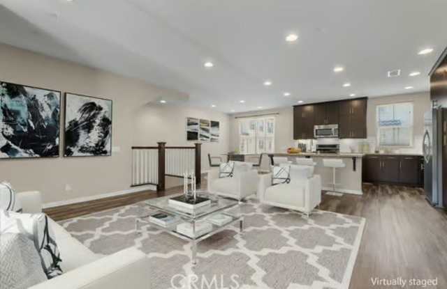 61 Origin Gallery 3