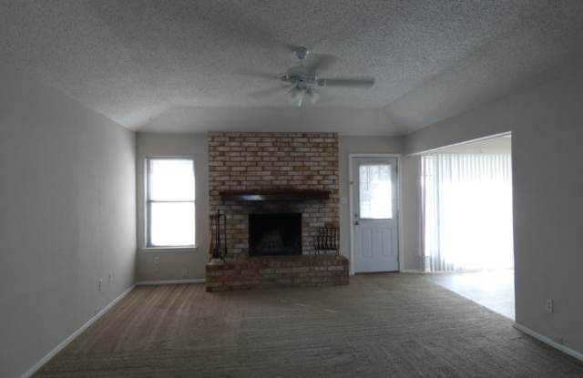 6761 Spoonwood Lane Gallery 4