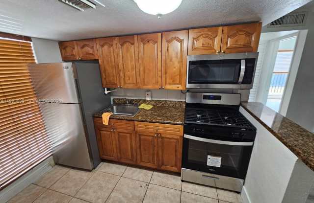 241 S Royal Poinciana Blvd photos photos 241 S Royal Poinciana Blvd photos photos