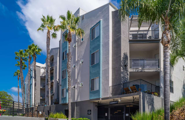 Del Mar Ridge Gallery 2