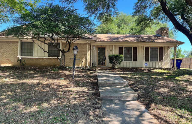 1413 Alford Drive photos photos