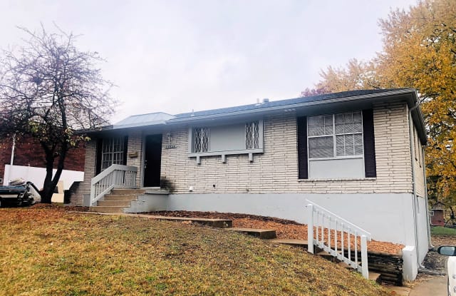 16506 East 35th Terrace South - 16506 E 35th Ter S, Independence, MO 64055