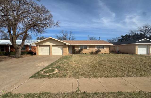 4702 31st Street photos photos