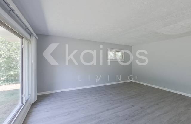 1008 Woodburn Drive Gallery 4