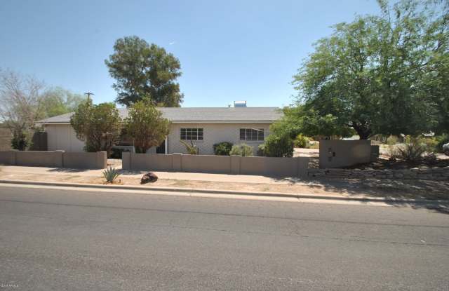 3327 N 15TH Avenue - 3327 N 15th Ave, Phoenix, AZ 85013