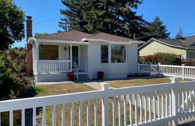 Charming home in great location photos photos