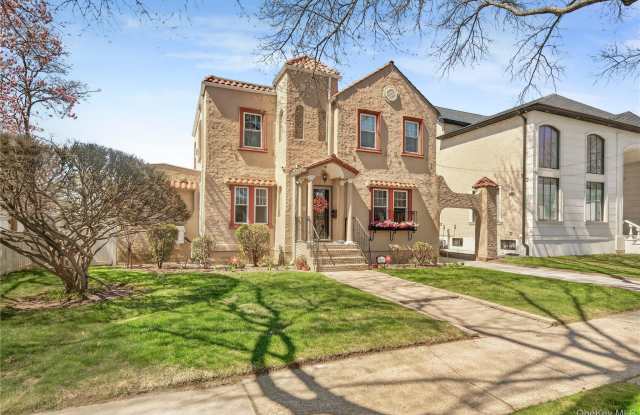 82-58 235th Street photos photos