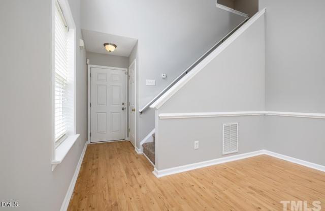 100 Lacombe Court Gallery 3