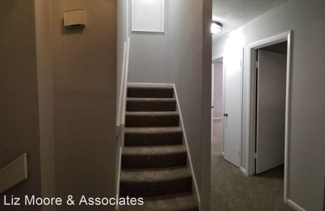 1822 Millrun Place Gallery 2