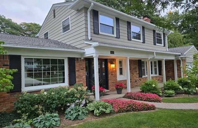 6951 Lee Crest Drive - 6951 Lee Crest Drive, West Bloomfield, MI 48322