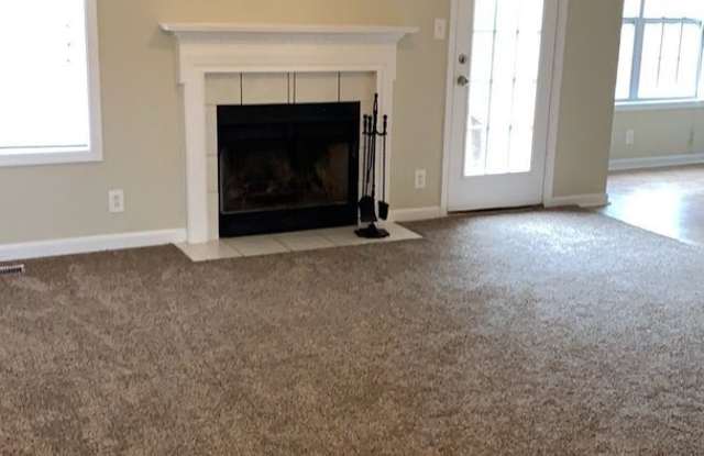 1335 Jenny Ct Gallery 4
