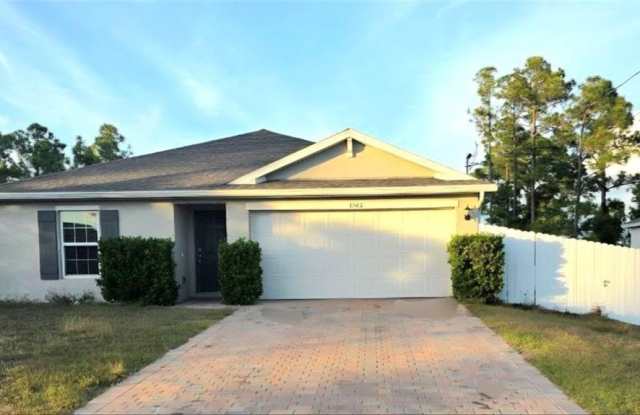 3002 37th St SW photos photos