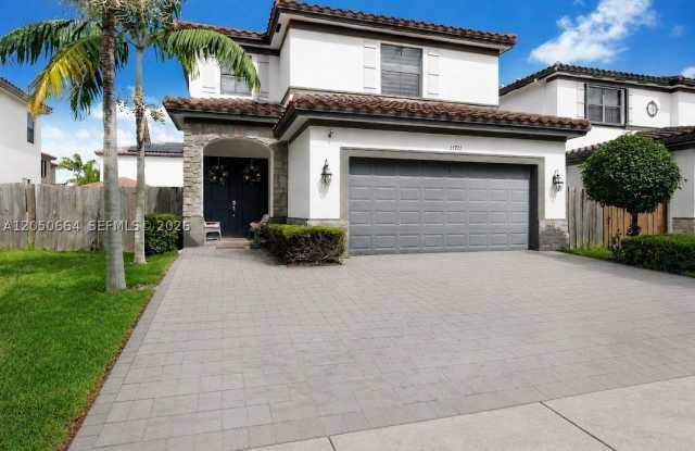 11711 SW 254th St photos photos