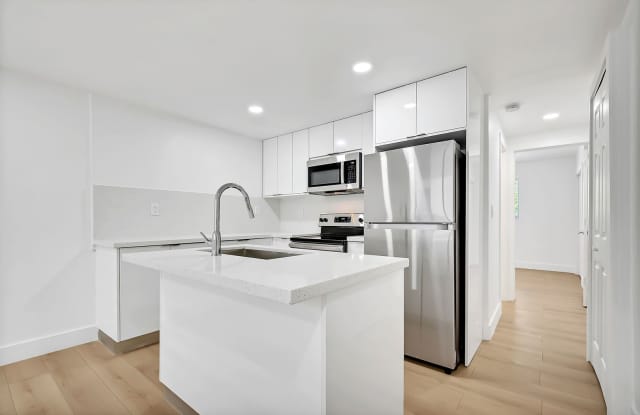 New Renovated Building! 1 Bd/1 Ba, quartz countertops, washer/dryer, stainless steel appliances, 1 parking space. photos photos New Renovated Building! 1 Bd/1 Ba, quartz countertops, washer/dryer, stainless steel appliances, 1 parking space. photos photos