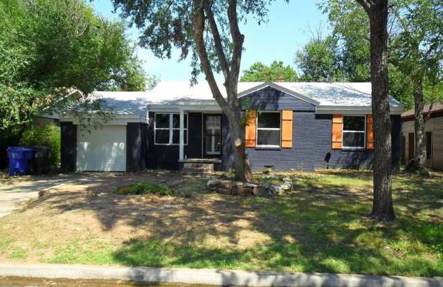 Charming 3 Bed 1 Bath in Norman photos photos