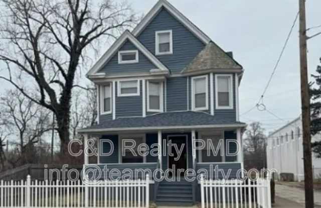 10749 Hull Avenue Gallery 1