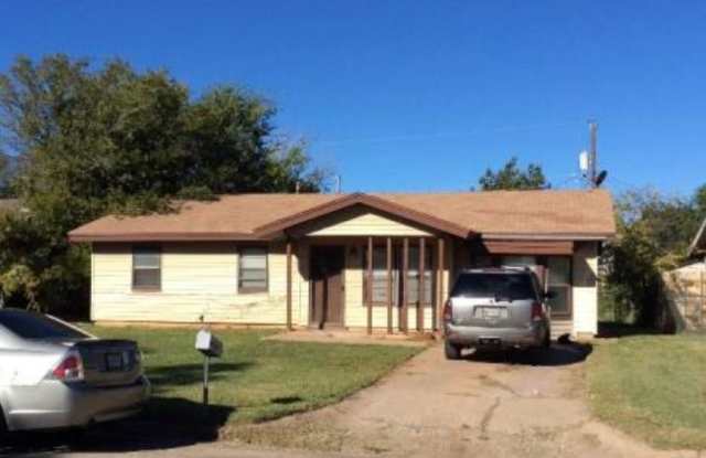 Charming 3-Bedroom Home in Abilene! photos photos