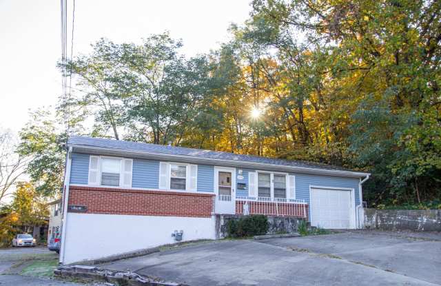 Spacious 4 Bedroom Rental in Columbia! photos photos