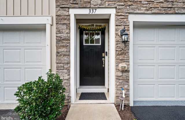 337 DAWSON PL Gallery 3