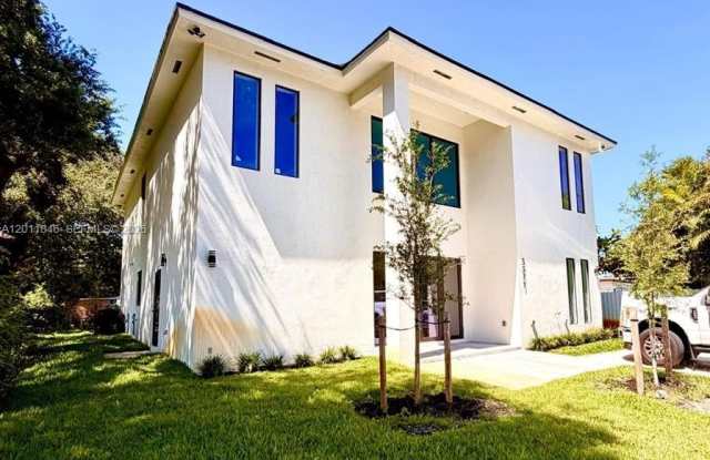 3371 NW 51st St photos photos