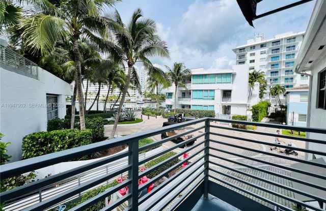 1470 Lincoln Ter photos photos