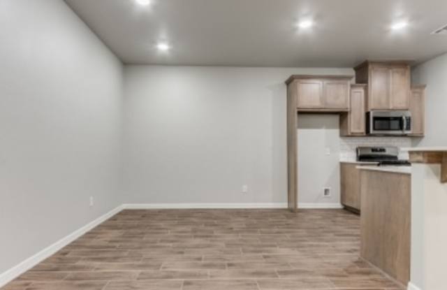 620 Maleah Place - B Gallery 4