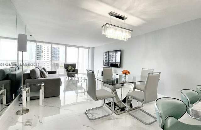 1717 N Bayshore Dr A-1950 Gallery 3