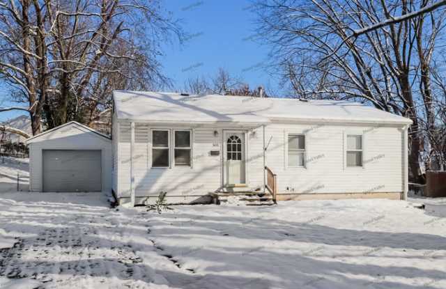 500 East 3 Drive South - 500 East 3 Drive South, Independence, MO 64050