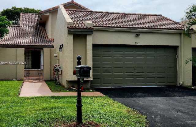 312 Patio Village Terrace - 312 Patio Village Terrace, Weston, FL 33326 312 Patio Village Terrace - 312 Patio Village Terrace, Weston, FL 33326