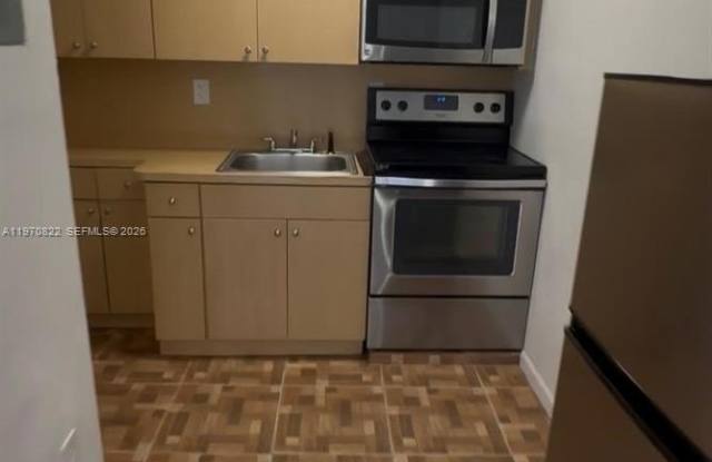 9828 NW 26th Ave photos photos