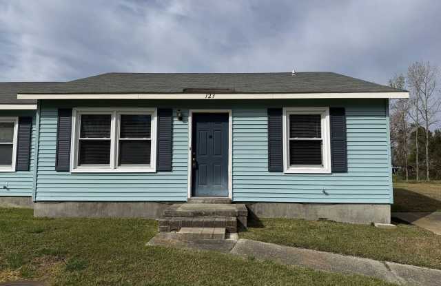 123 Stallion Drive photos photos