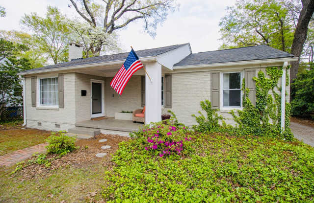 Rustic Charm Meets Modern Comfort – Stunning 5-Bedroom Home in Rosewood! photos photos