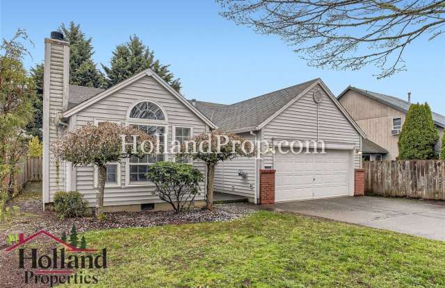 Beautiful Single-Family Home with 2-Car Garage in East Hillsboro! photos photos