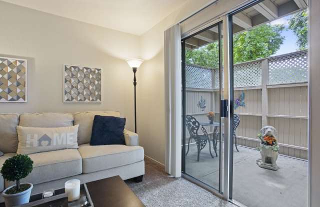 Westdale Commons photos photos