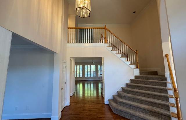 3281 Winthrop Cr. Gallery 4