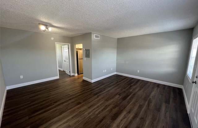 2605 NW 135th St photos photos