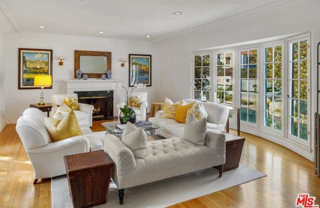 10614 Le Conte Ave photos photos